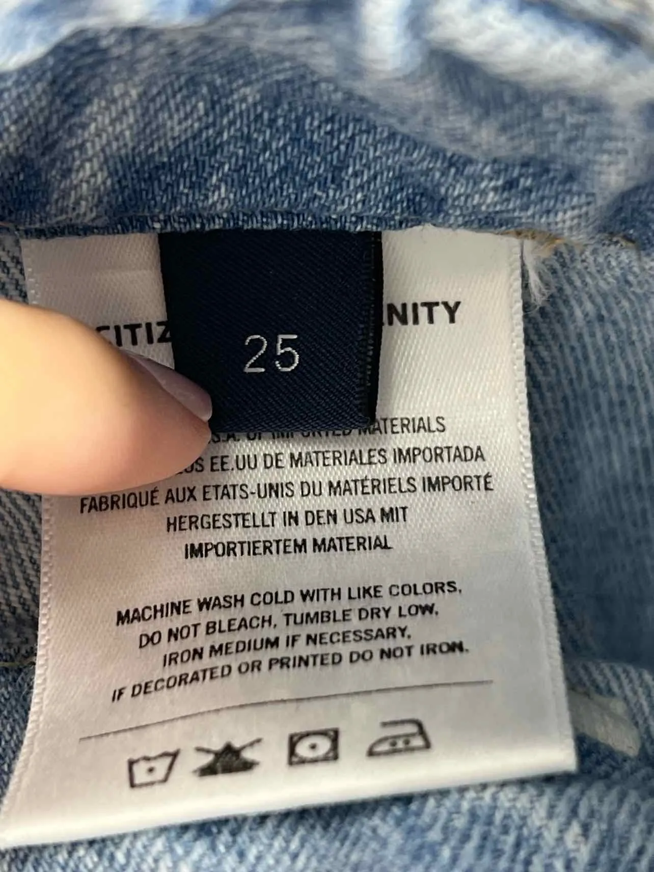 Citizens of Humanity Size 25=0 Lt Denim Button-fly Premium Denim Jeans