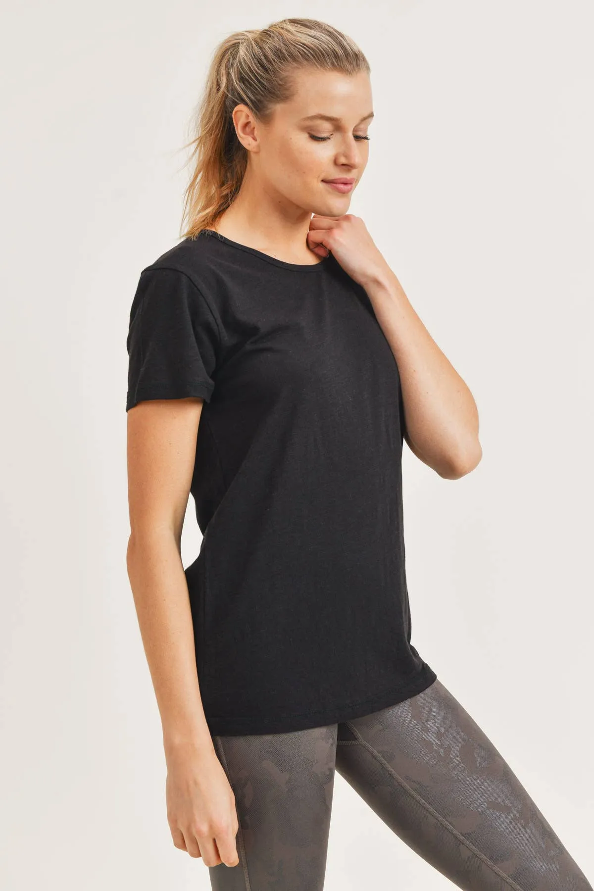 Essential Round Neck Athleisure Tee