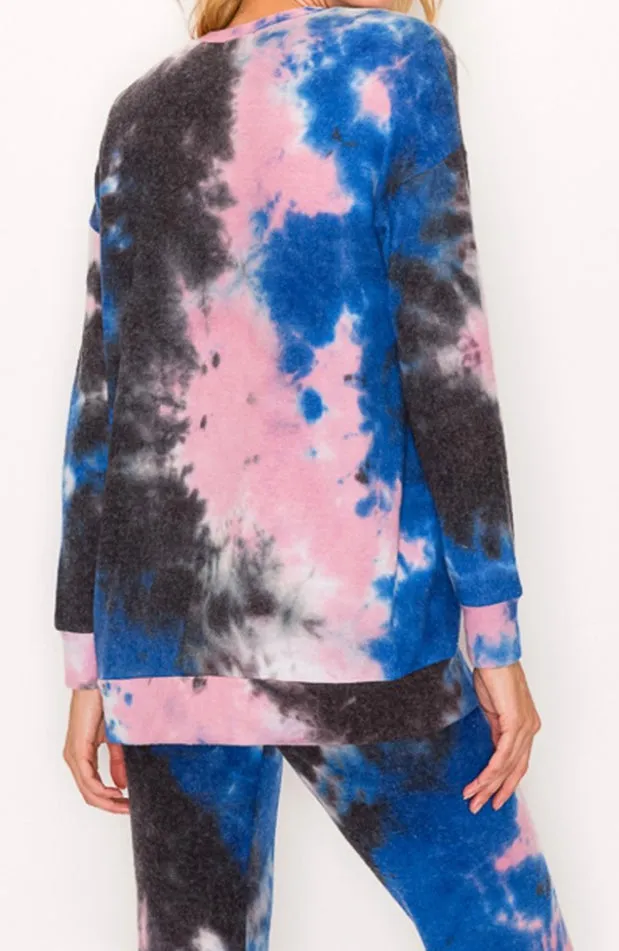 Our softest knit pullover in our tie dye comfy brushed Jersey